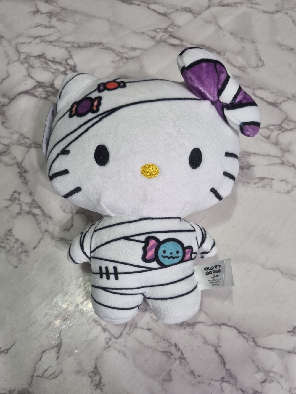 Halloween Hello Kitty Mummy
